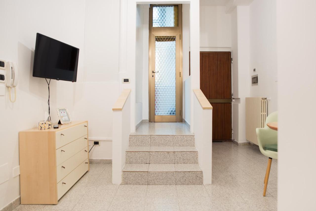 8- Tourist House Bologna - Light House - Self Check-In Daire Dış mekan fotoğraf